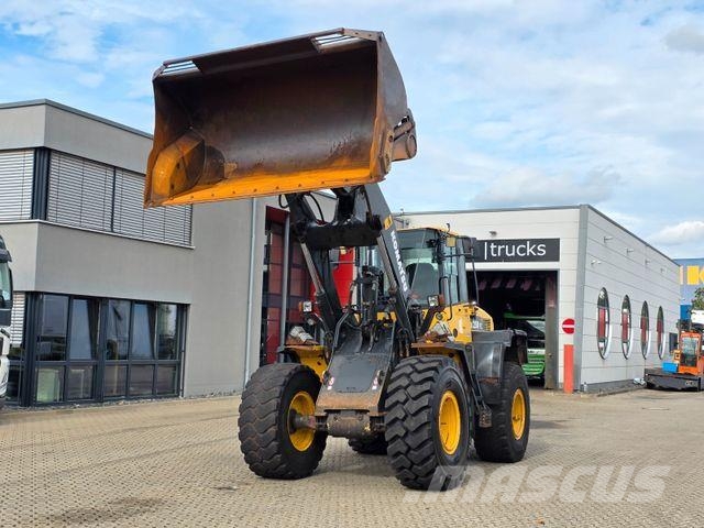 Komatsu WA250PZ-6 / Hochkippschaufel !!! TOP Radlader