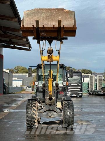 Komatsu WA70-6 Radlader inkl. Gabel Schaufel 2013 45kW Pale gommate
