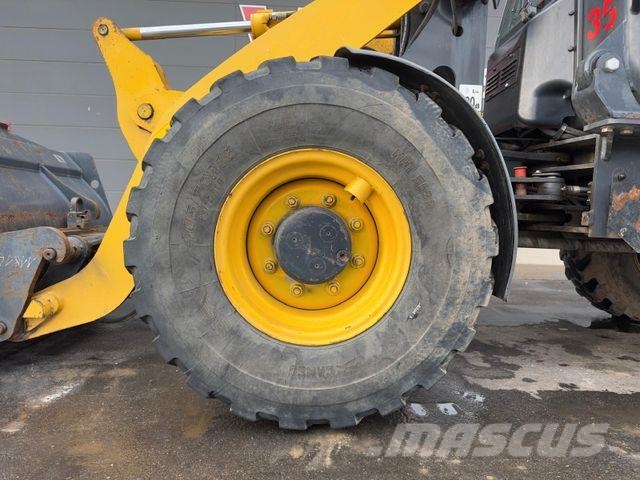 Komatsu WA70-6 Radlader inkl. Gabel Schaufel 2013 45kW Pale gommate
