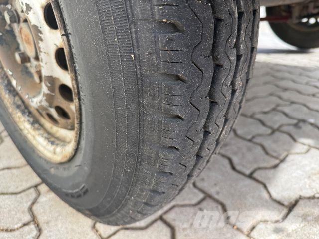  Köper Anhänger mit Verladerampen / TÜV 01/28 Лёгкие прицепы
