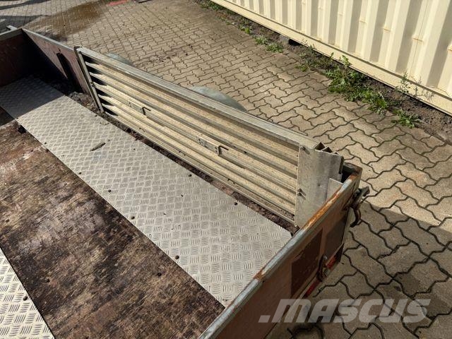  Köper Anhänger mit Verladerampen / TÜV 01/28 Лёгкие прицепы