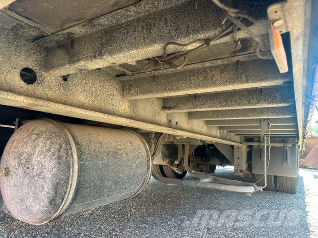 Kotschenreuther TPS218 9 METER AUFBAU LÄNGE 3,10 INNENHÖHE Curtainsideranhänger