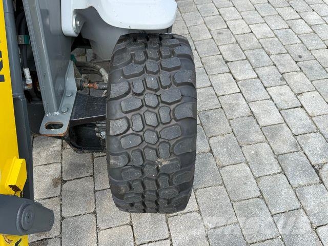 Kramer 5035 mit Breitreifen u. Niedrigkabine 2,02m Cargadoras sobre ruedas