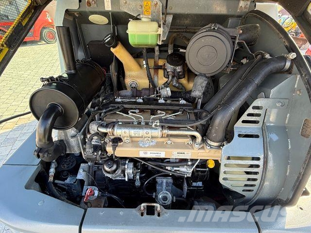 Kramer 5085 mit Schaufel und Gabel Iekrāvēji uz riteņiem