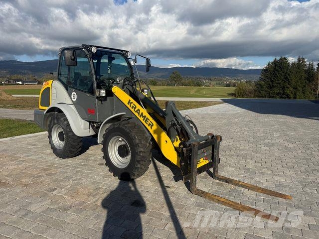 Kramer 5085 mit Schaufel und Gabel Iekrāvēji uz riteņiem