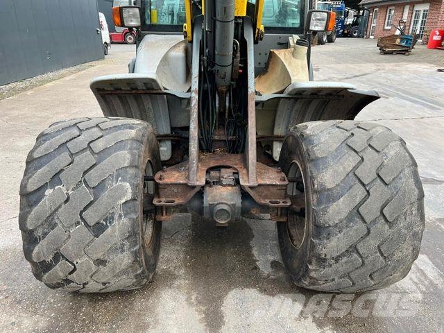 Kramer 680T Tele-Radlader inkl.Schaufel Cargadoras sobre ruedas