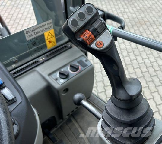 Kramer 8105 Gabel & Schaufel 4-in-1 轮式装载机