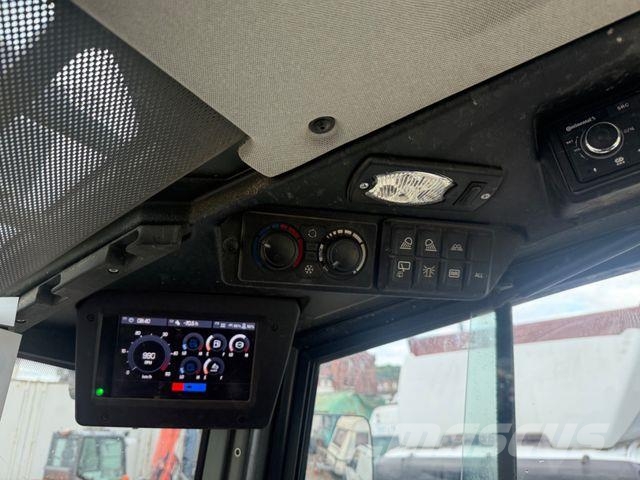 Kramer 8155 org . 2570 Std aus 1 Hd Bj 2020 Scheckheftg Rataslaadurid