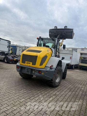 Kramer 8155 org . 2570 Std aus 1 Hd Bj 2020 Scheckheftg Rataslaadurid