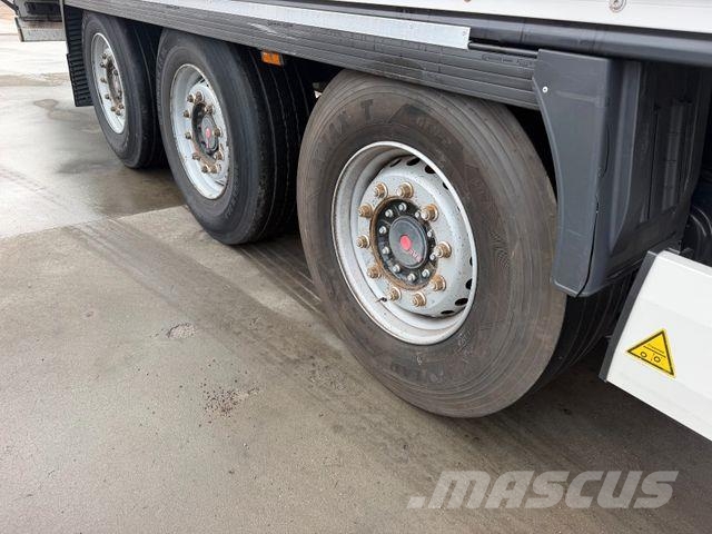 Krone BOX Doppelstock / SAF axles/ Lift Axle Напівпричепи з кузовом-фургоном