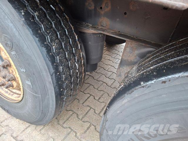 Krone SD Semirremolques de caja de lona