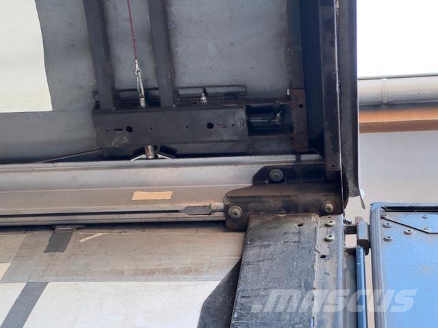 Krone SD Curtainsider+Edscha/NLA/Liftachse/Aufnahme Polprikolice s ponjavo