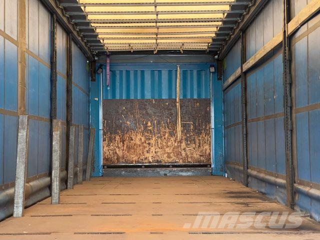 Krone SD Curtainsider/Rungen/Hubdach/Box/Liftachse Curtainsider semi-trailers