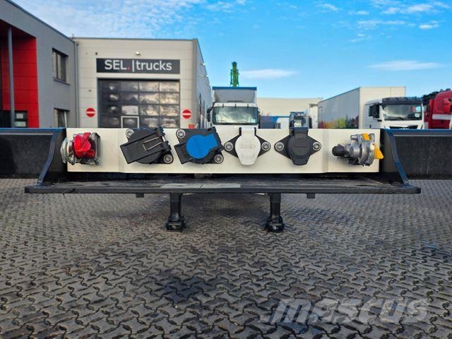 Krone SD / Liftachse / Teleskop / 11.908 - 13.403 Semirremolques de carga baja