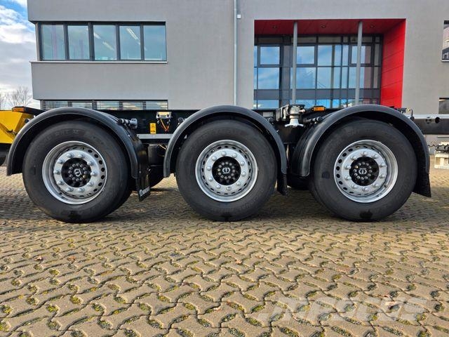 Krone SD / Liftachse / Teleskop / 11.908 - 13.403 Semirremolques de carga baja