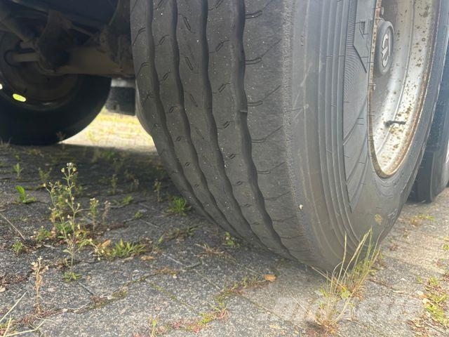 Krone SD / Standard Semirremolques con caja de lona