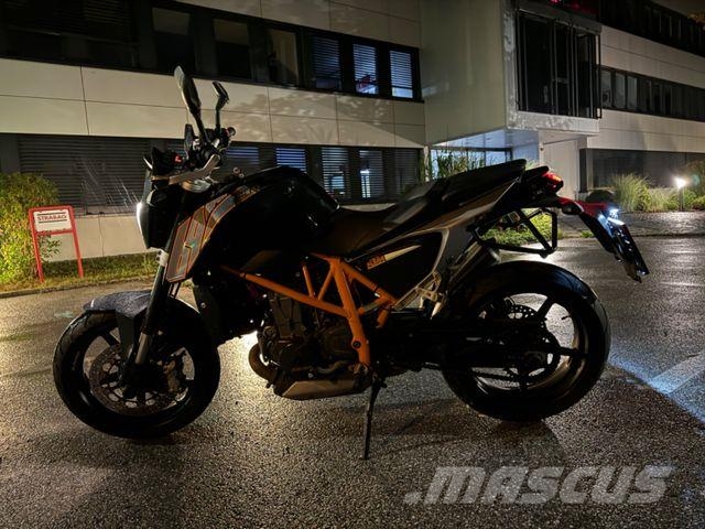 KTM 690 DUKE Otros camiones