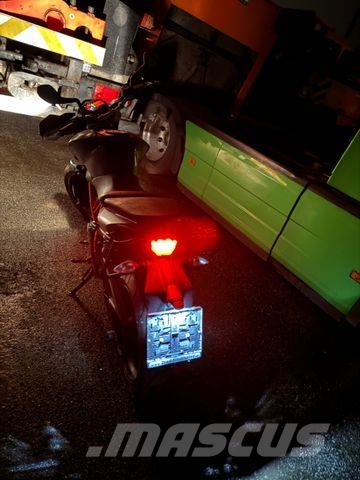 KTM 690 DUKE Otros camiones