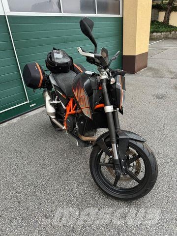 KTM 690 DUKE Otros camiones
