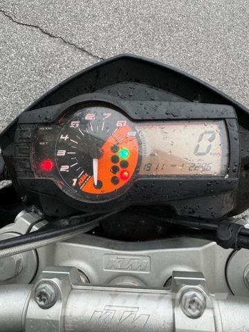 KTM 690 DUKE Otros camiones
