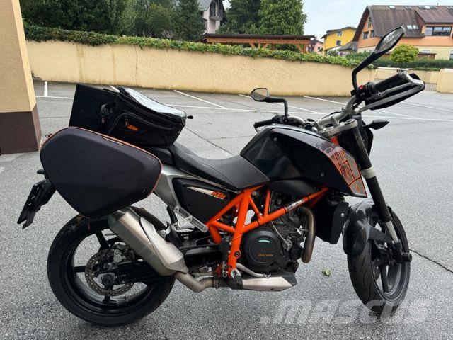 KTM 690 DUKE Otros camiones