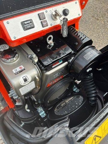Kubota KC70 H4 Buldozer sobre oruga
