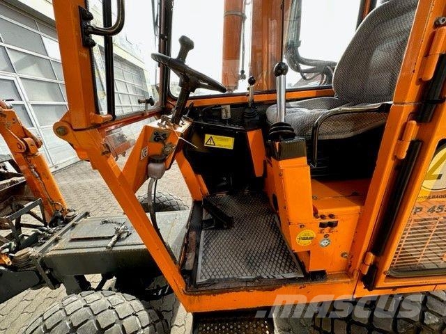 Kubota Kiefer Boki 4550 4 x 4 Allradlenkung VW Motor Minigravemaskiner