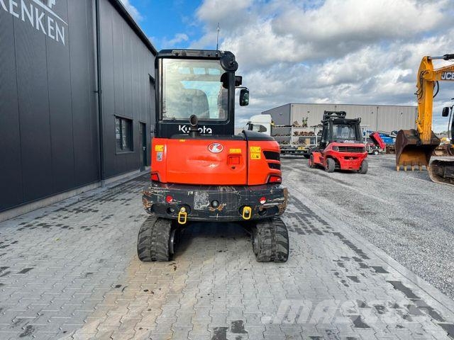 Kubota KX 042-4A حفارات صغيرة أقل من 7 طن (حفارات صغيرة)
