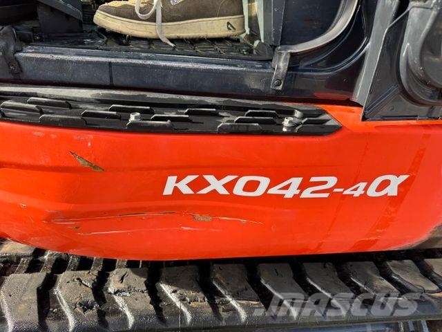 Kubota KX 042-4A حفارات صغيرة أقل من 7 طن (حفارات صغيرة)