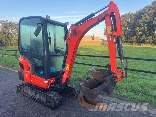 Kubota KX019-4 حفارات صغيرة أقل من 7 طن (حفارات صغيرة)
