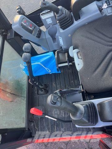 Kubota KX019-4 حفارات صغيرة أقل من 7 طن (حفارات صغيرة)