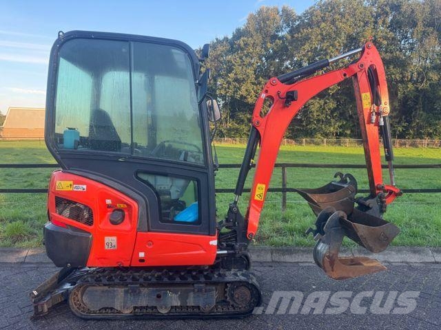 Kubota KX019-4 حفارات صغيرة أقل من 7 طن (حفارات صغيرة)