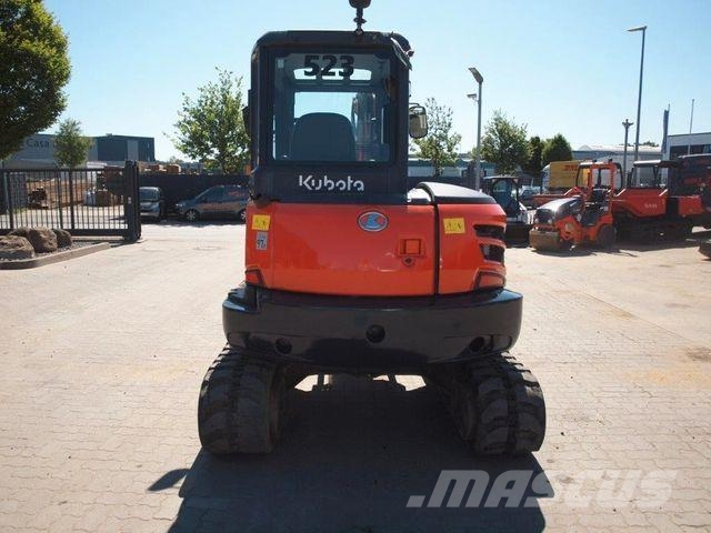 Kubota KX057-4 / POWERTILT حفارات صغيرة أقل من 7 طن (حفارات صغيرة)