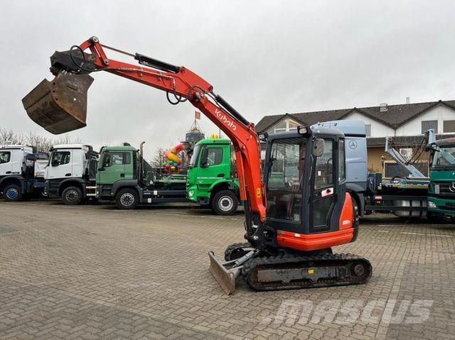 Kubota Minibagger KX 61 Minibagger 2337h, incl. Grabn+T Miniexcavadoras