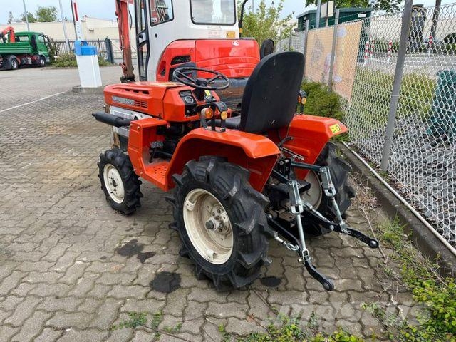 Kubota Trecker 1400 Diverse mit Zapfwelle am Heck und H Sonstige Landmaschinen