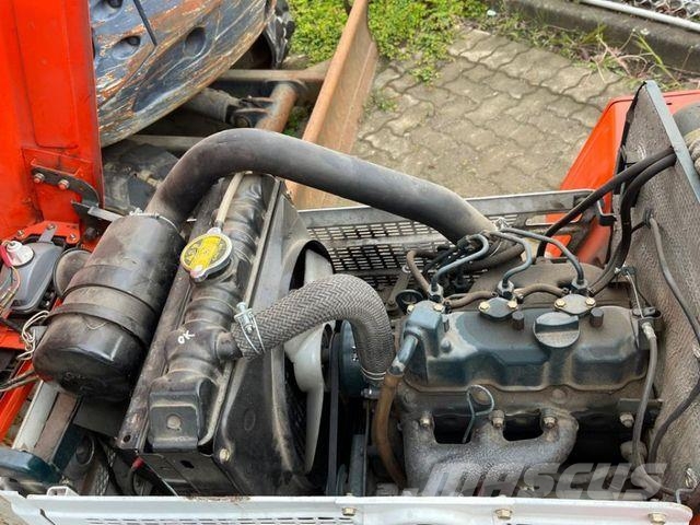 Kubota Trecker 1400 Diverse mit Zapfwelle am Heck und H Sonstige Landmaschinen