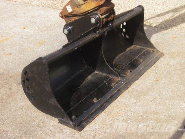 Kubota U48-4 * 2x Löffel * Minibagger < 7t