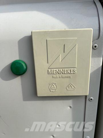 Land Rover Defender DOKA, Pritsche, 4x4, AHK Kiperi