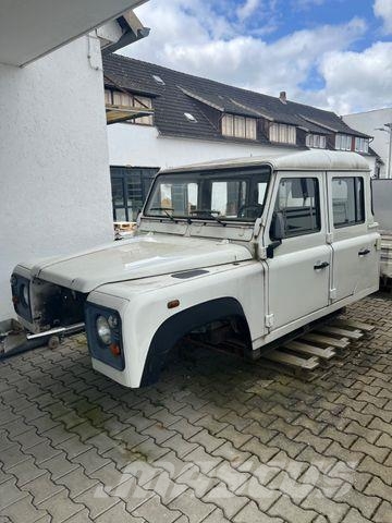 Land Rover Defender DOKA, Pritsche, 4x4, AHK Kiperi