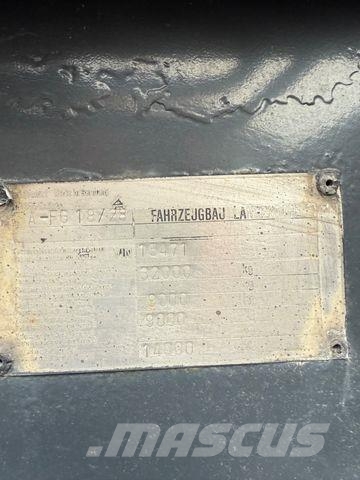 Langendorf Są FG 18/28 container Auflieger Semirremolques en chasís