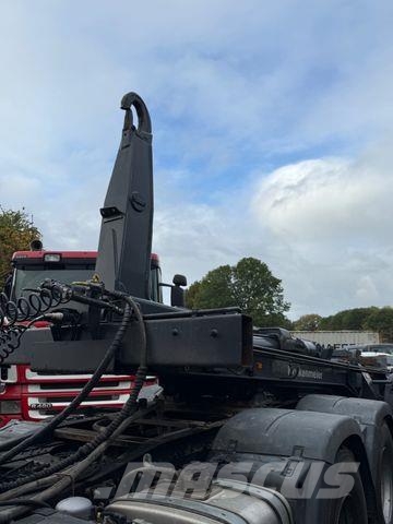 Langendorf Są FG 18/28 container Auflieger Semirremolques en chasís