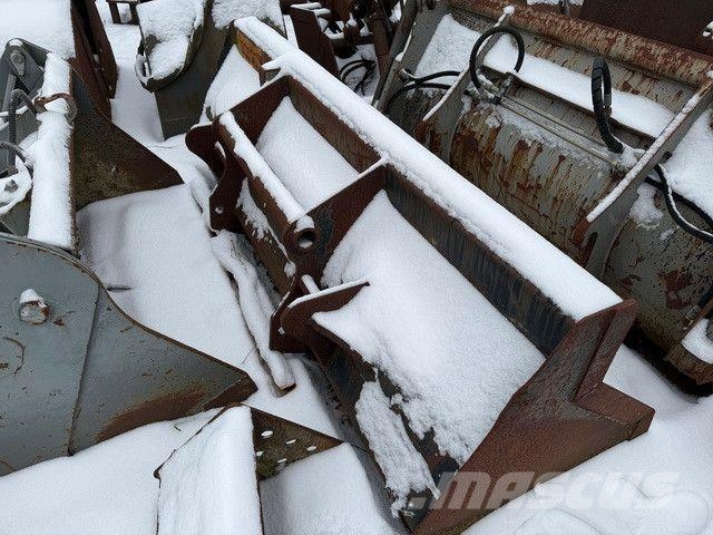  Leichtgutschaufel, Schaufel, 2.200mm, Schneide Iekrāvēji uz riteņiem