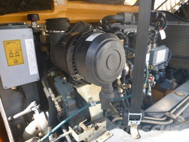 Liebherr A 309 Litr. inkl. SW 33 &amp; Grabenlöffel !!! Pelle sur pneus