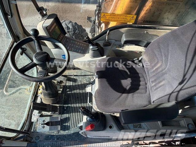 Liebherr A 900 C Litronic + Wechsler/Allrad/95kW 2011 Pelle sur pneus