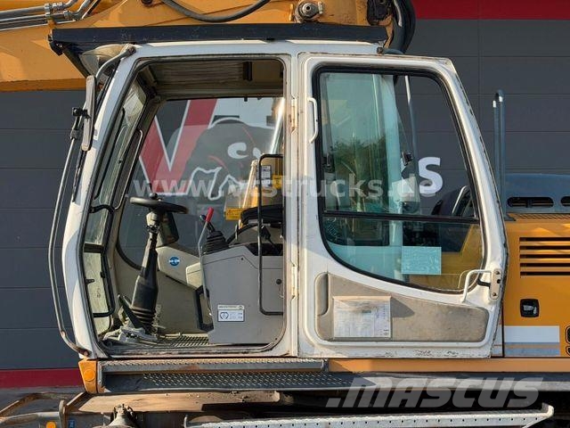 Liebherr A 900 C Litronic + Wechsler/Allrad/95kW 2011 Pelle sur pneus