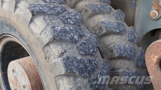 Liebherr A 918 Compact Mobilbagger SW Verstellausleger Pyöräkaivukoneet
