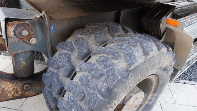 Liebherr A 918 Compact Mobilbagger SW Verstellausleger Pyöräkaivukoneet