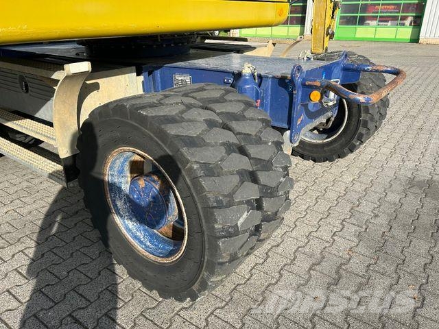 Liebherr A 920 Ekskavatori uz riteņiem