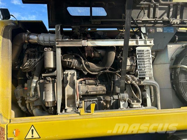 Liebherr A 920 Ekskavatori uz riteņiem