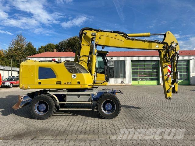 Liebherr A 920 Ekskavatori uz riteņiem